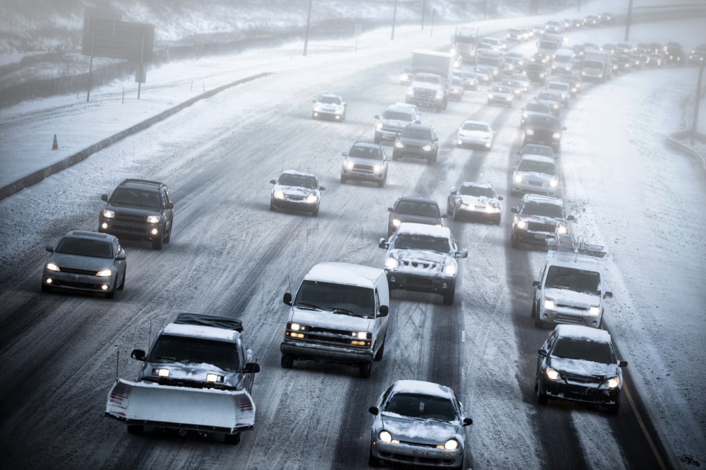 How to Make Sure You Drive Safely Through the Snow