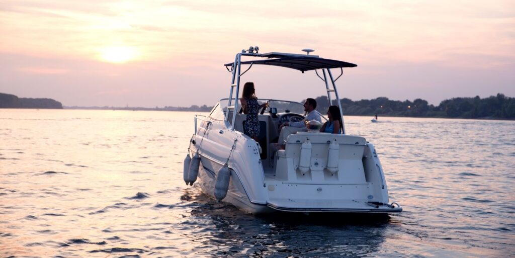 What Are the Requirements to Legally Drive a Boat in Oklahoma?
