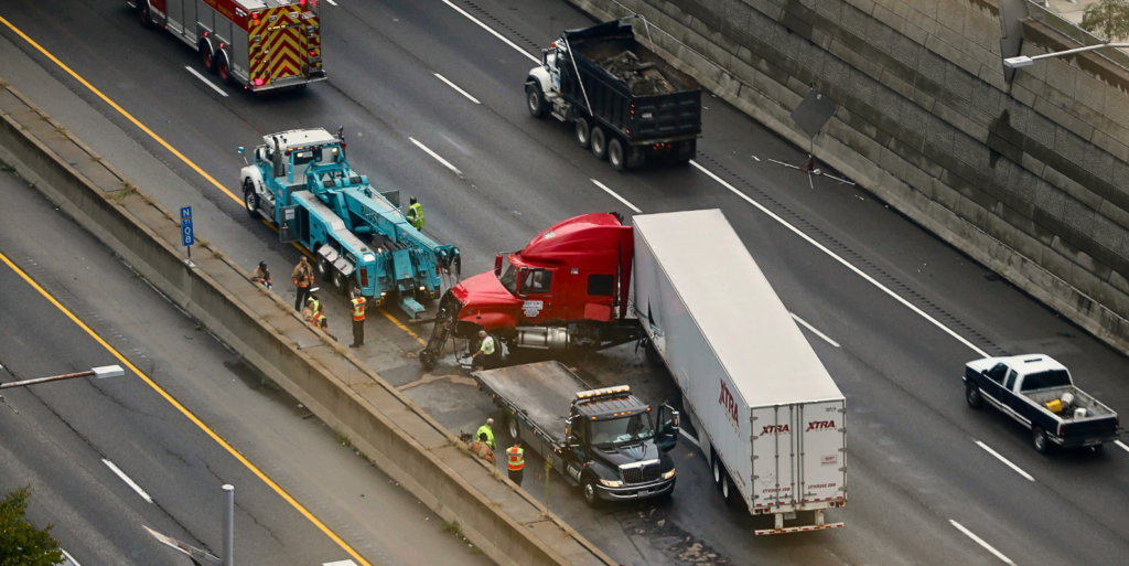 What Causes Semi-Truck Jackknife Accidents?